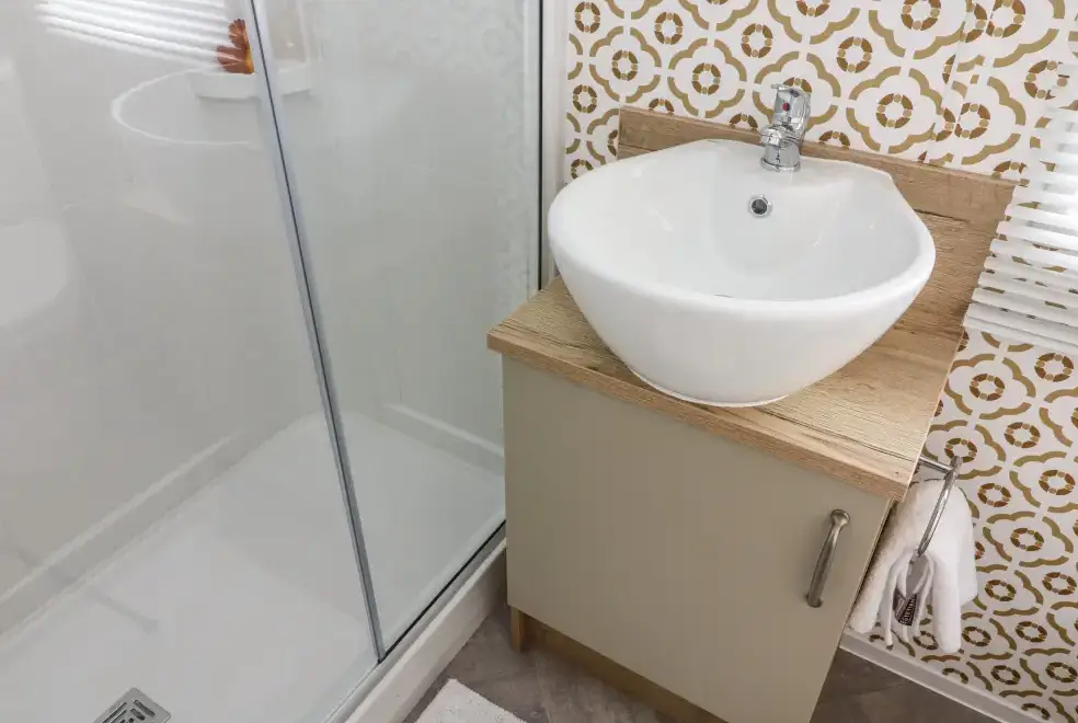 Shower room at Hedgehog Lodge