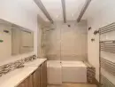 Ensuite bathroom at Helford - thumbnail photo