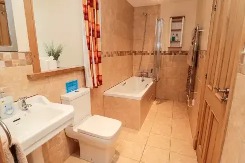 Family bathroom at Hemmel Rural Retreat with Hot Tub, Northumberland