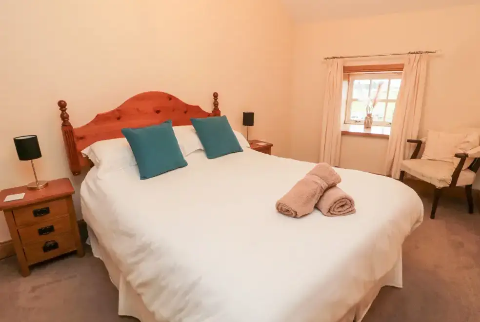 Bedroom at Hemmel Rural Retreat with Hot Tub