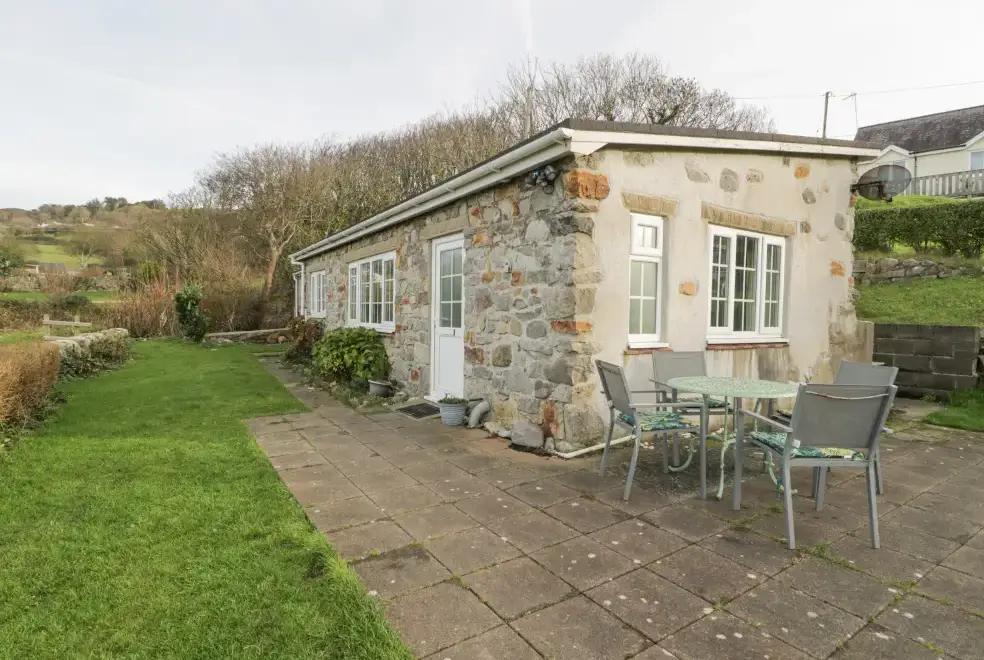Patio area at Hen Felin Isaf