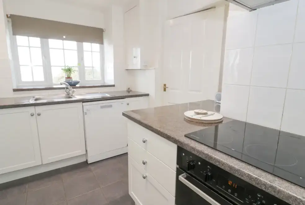 Well equipped kitchen at Hen Felin Isaf