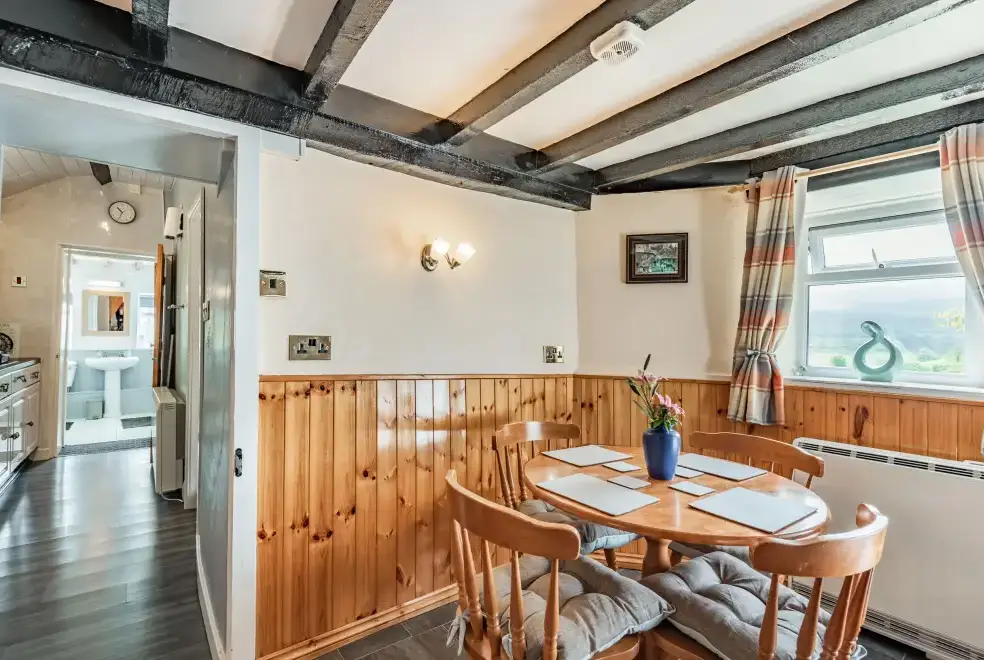 Kitchen/diner at Henrhiw Bach