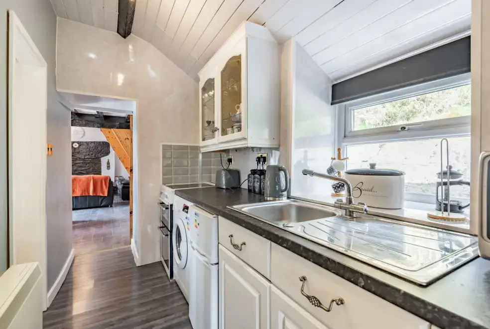 Kitchen/diner at Henrhiw Bach