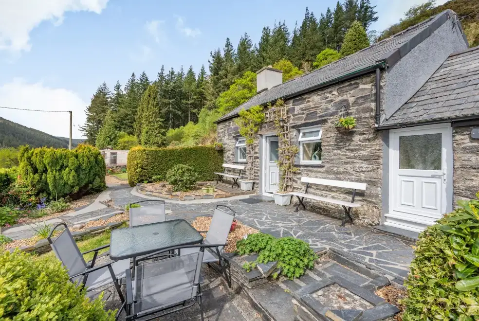 Countryside views at Henrhiw Bach