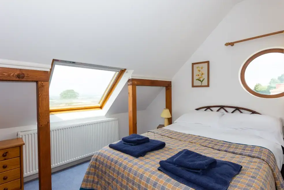 Bedroom at High Cloud