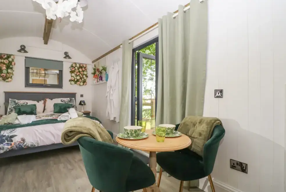 Bedroom at High Rigg Shepherd's Hideaway