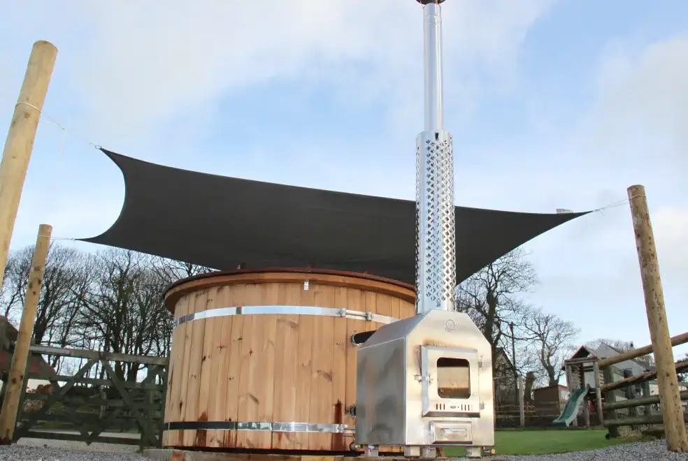 Private Hot Tub at Higher Forda