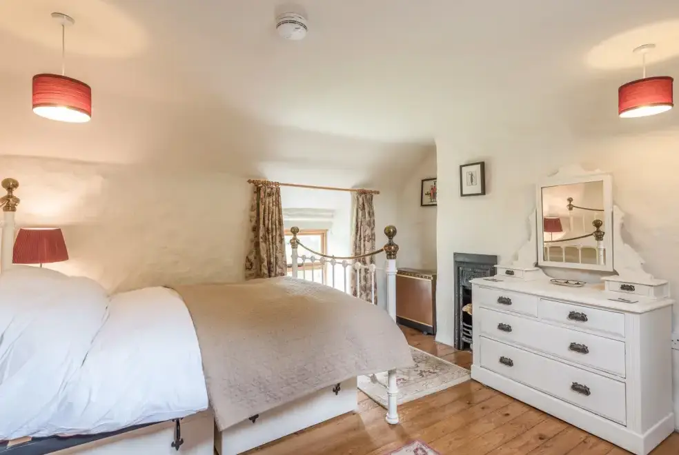 Bedroom at Hillgate House