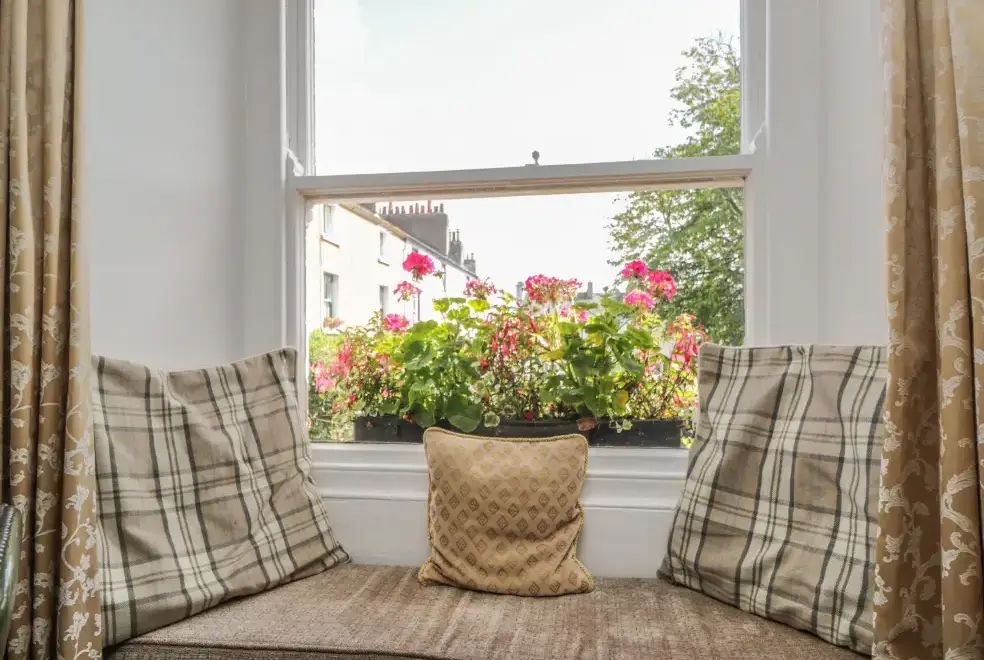  at Hillside Pet-Friendly Cottage for 7