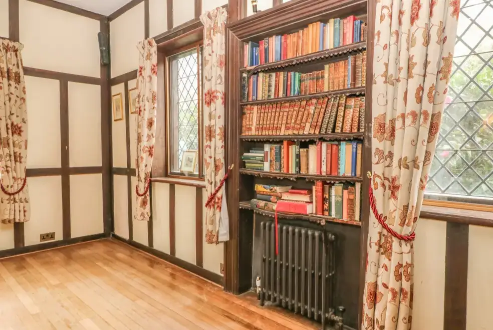 Library at Hoath House