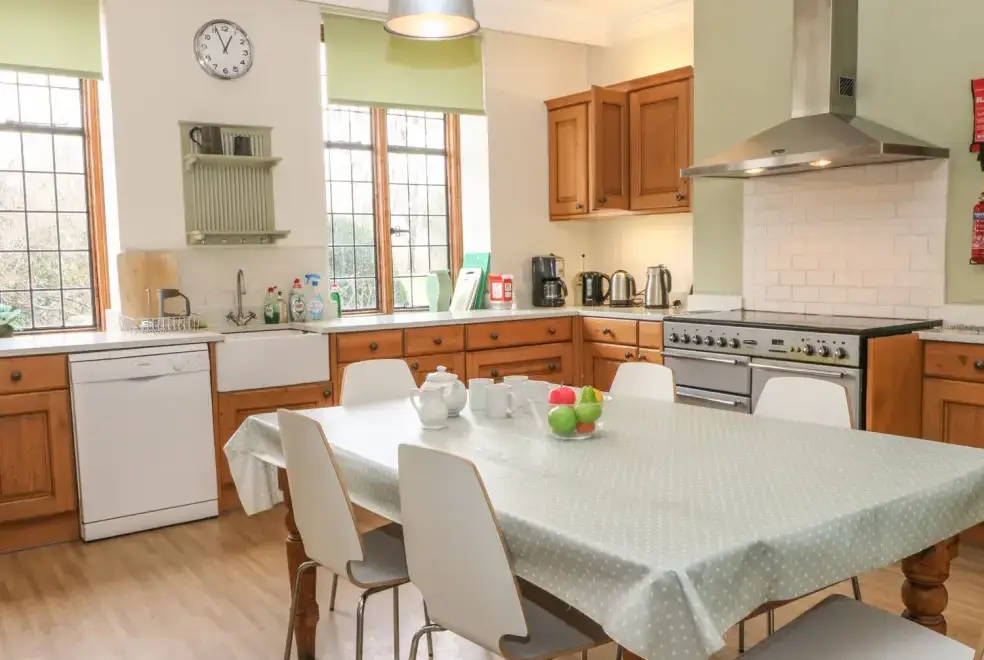 Kitchen/diner at Hoath House