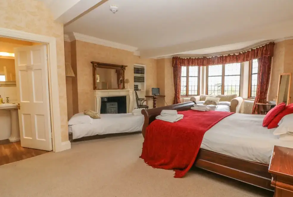 Bedroom at Hoath House