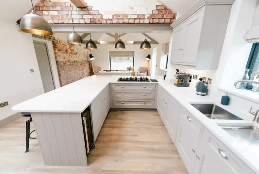 Well equipped kitchen at Hollies Barn