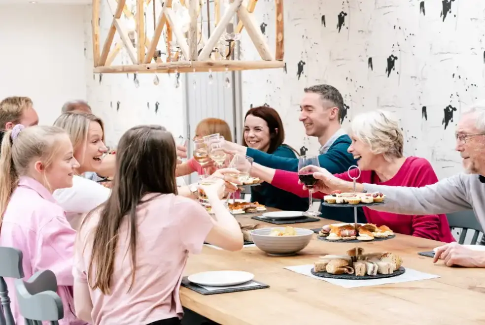 Dining room at Hollies Barn
