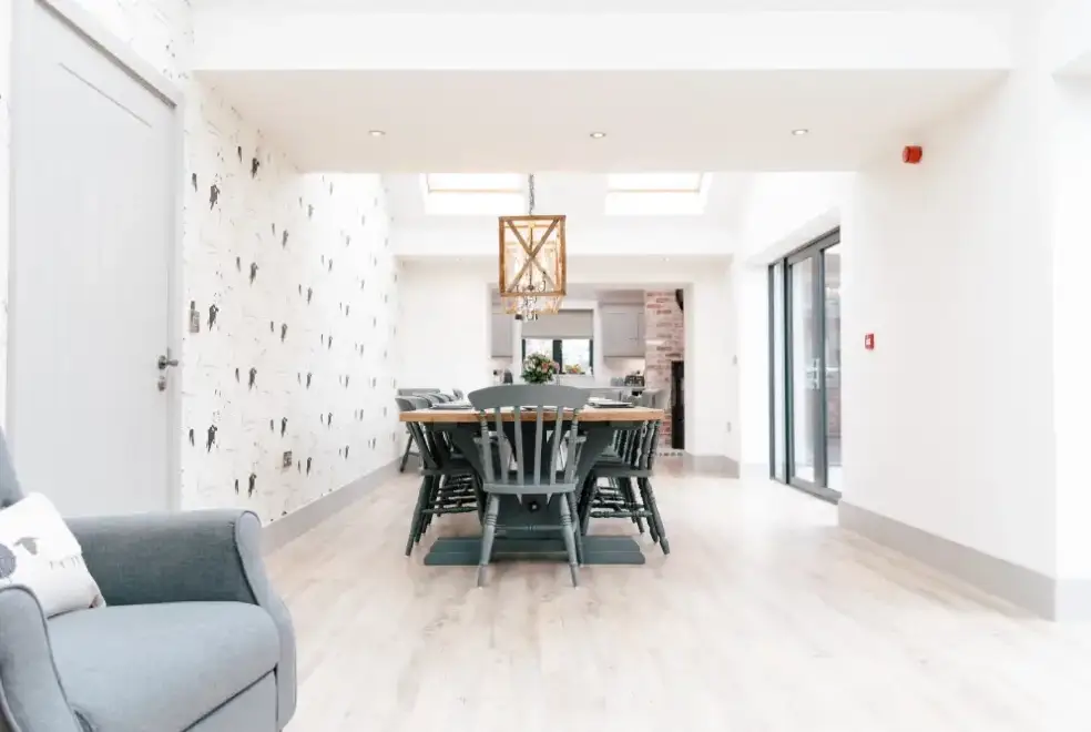 Dining room at Hollies Barn