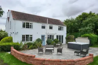 Holly Cottage, Lincoln, Lincolnshire