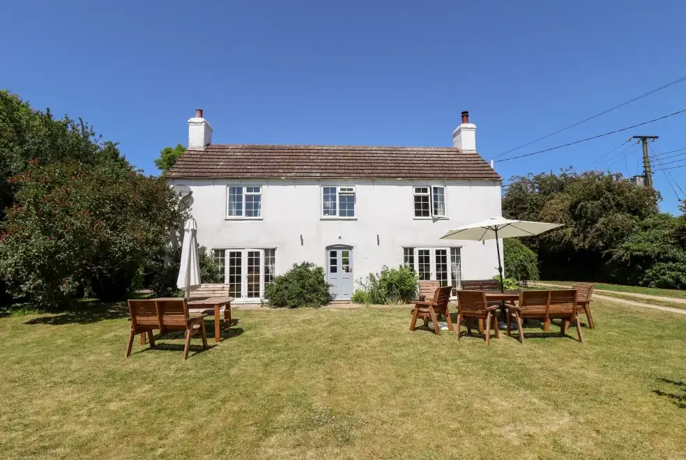 Holly Cottage, from the outside