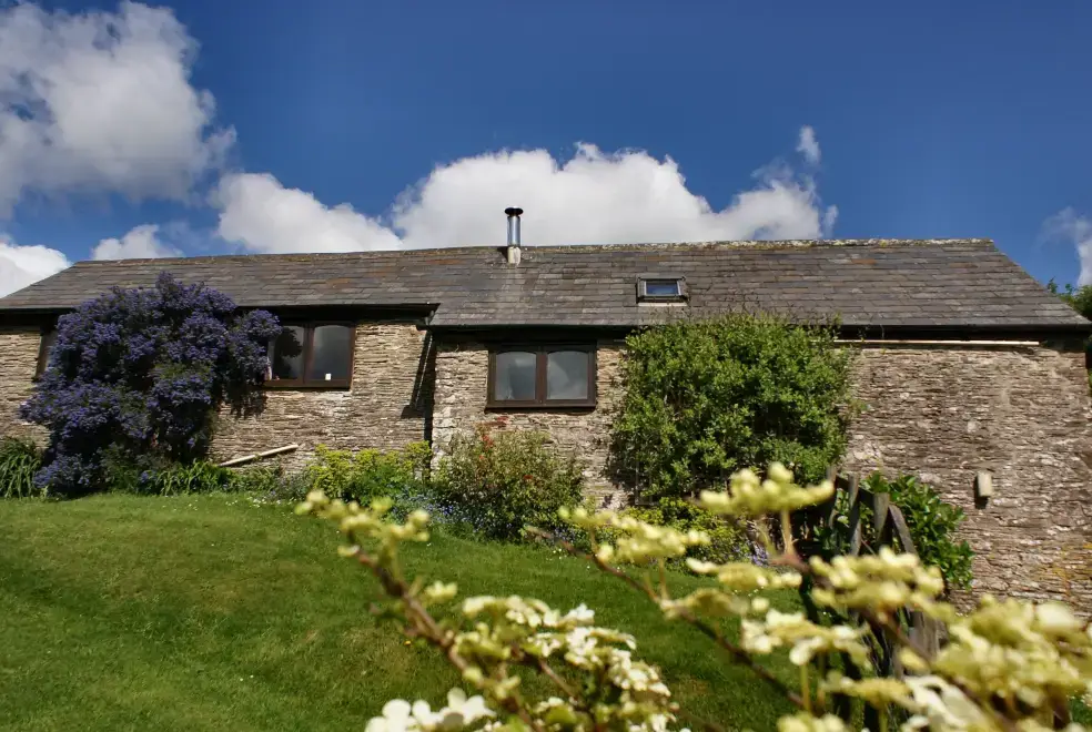 Honeysuckle, dog friendly couples' cottage in South Devon, from the outside
