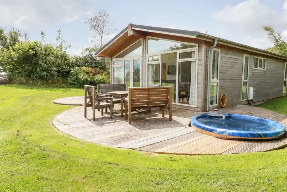 Decked area at Horizon View Lodge