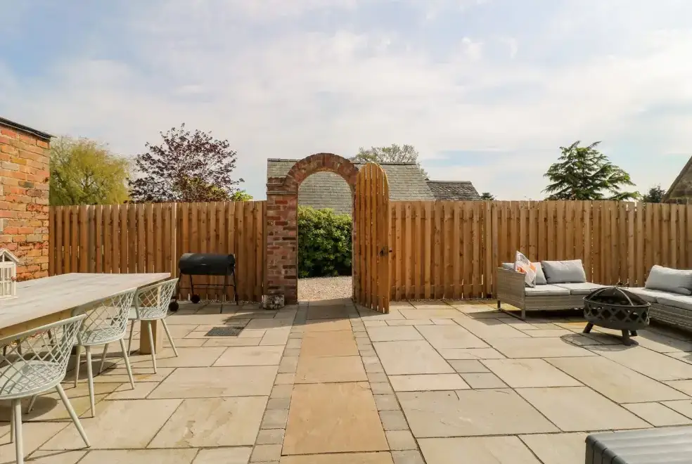 Patio area at Hunters Lodge at Wildersley Farm