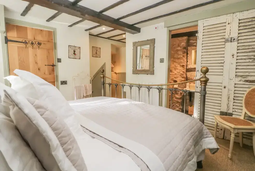 Bedroom at In and Out Country Cottage, Yorkshire Dales