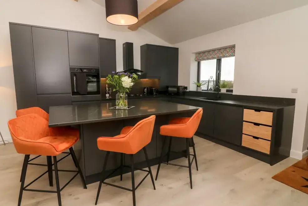 Kitchen/diner at Ingleborough Lodge