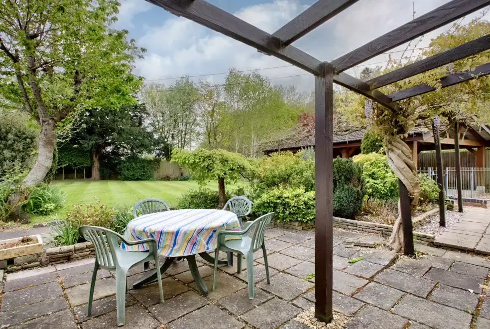 Patio area at Ingleside Family Cottage, Cotswolds