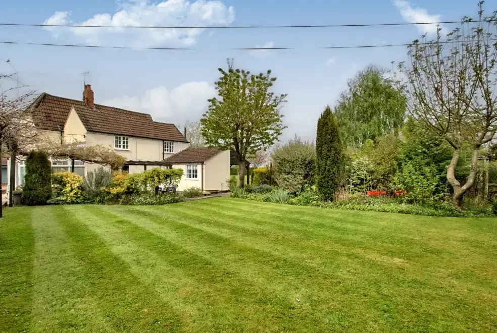 Garden at Ingleside Family Cottage, Cotswolds