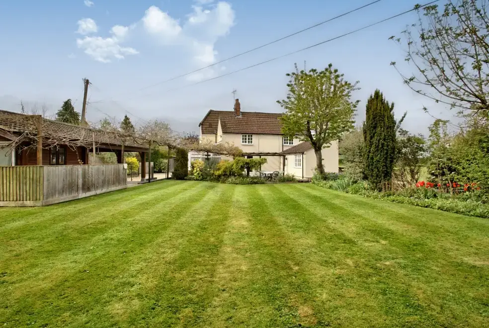 Garden at Ingleside Family Cottage, Cotswolds