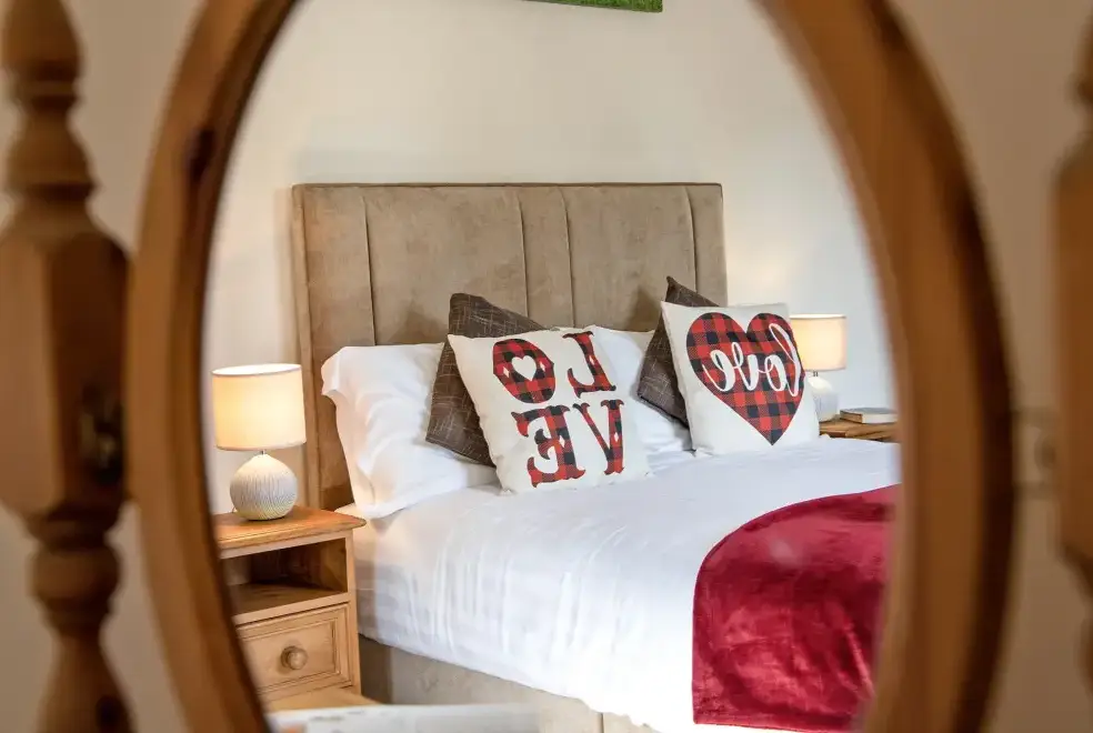 Bedroom at James's Parlour with exclusive use of shared Indoor Swimming Pool, Sports Court & Play Area