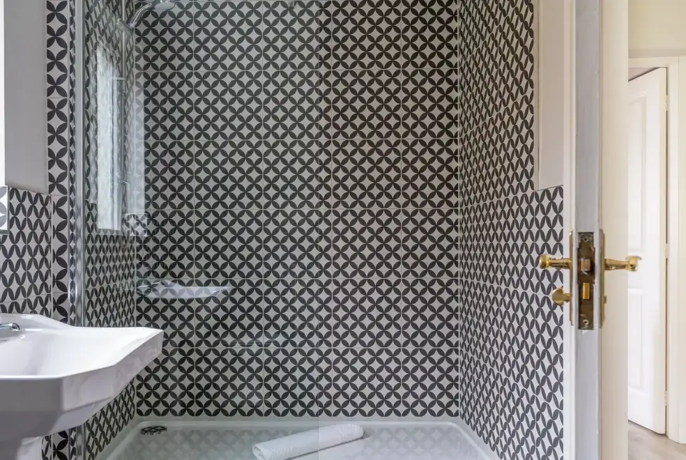 Shower room at Keepers Cottage