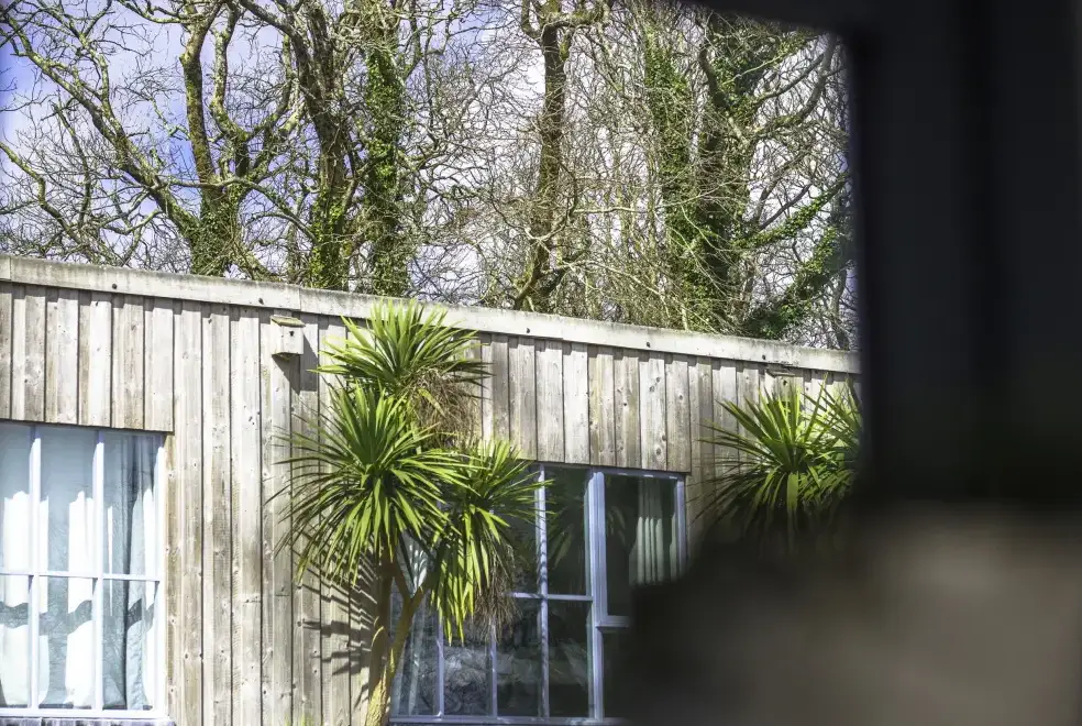 Kerensa, from the outside