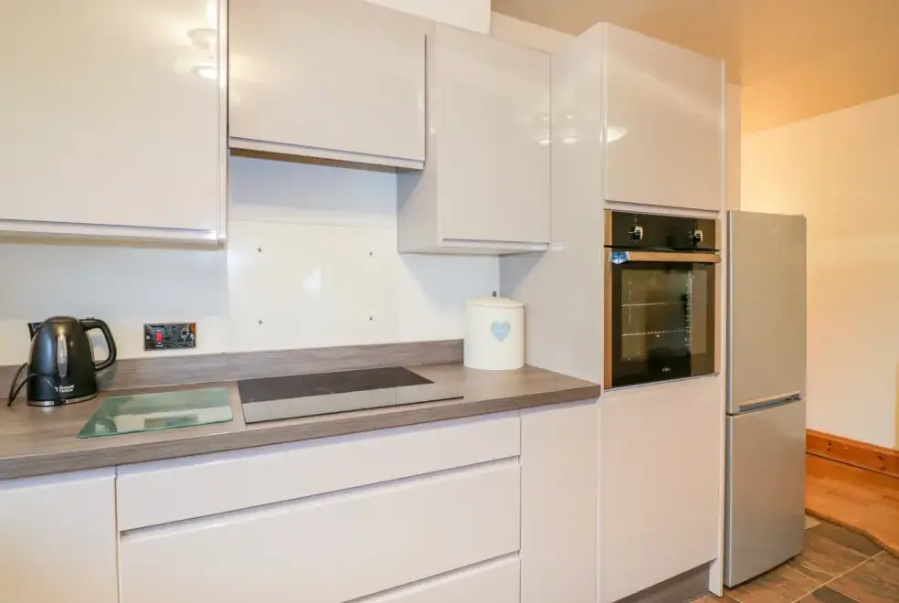 Kitchen/diner at Kingfisher Barn