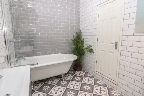 Family bathroom at Knights Corner Stanhope Castle, County Durham