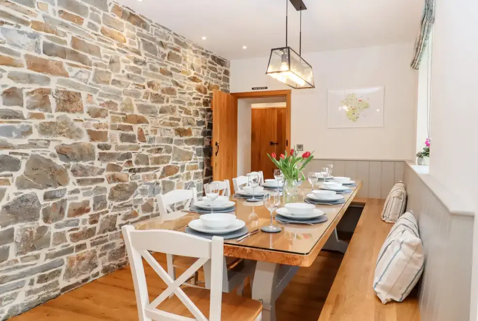 Dining room at Knowle House