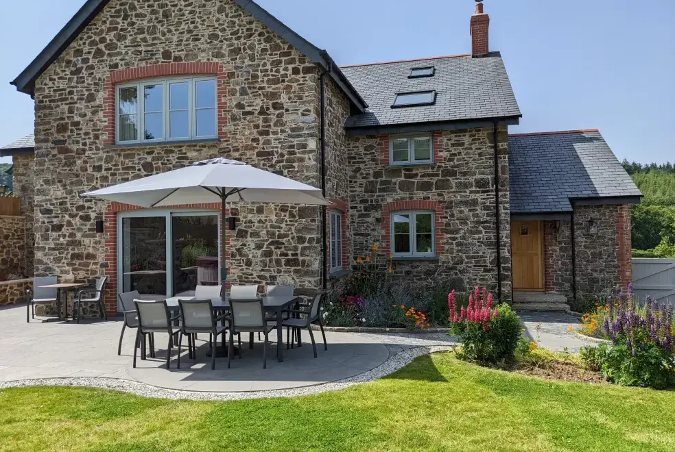 Knowle House, from the outside