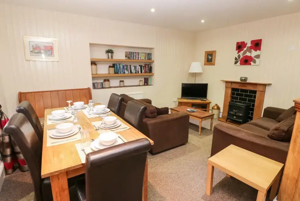 Dining room at Lake Cottage