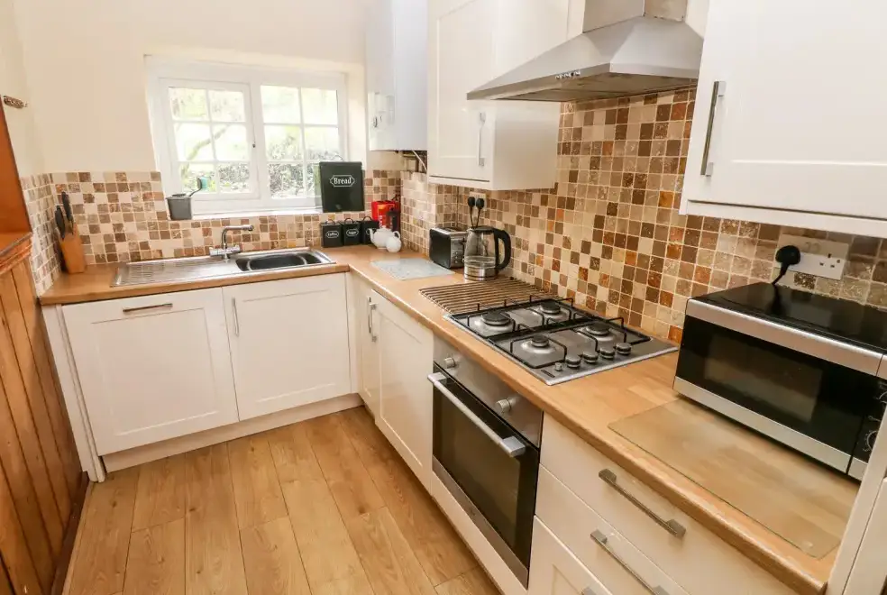 Kitchen/diner at Lake Cottage
