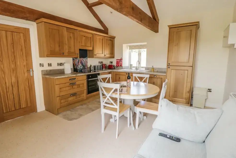 Kitchen/diner at Lake Farm Cottage