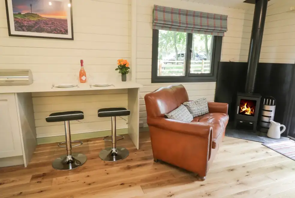 Lounge at Lake View Lodge