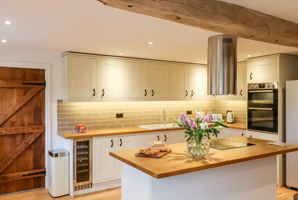 Farmhouse style kitchen at Lake View