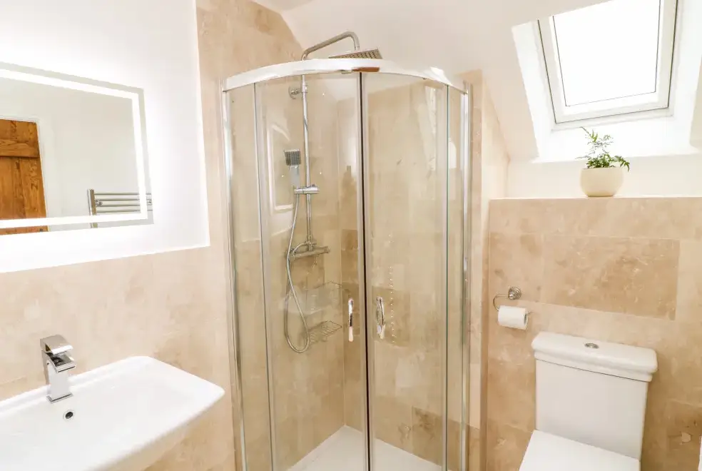 Shower room at Lake View