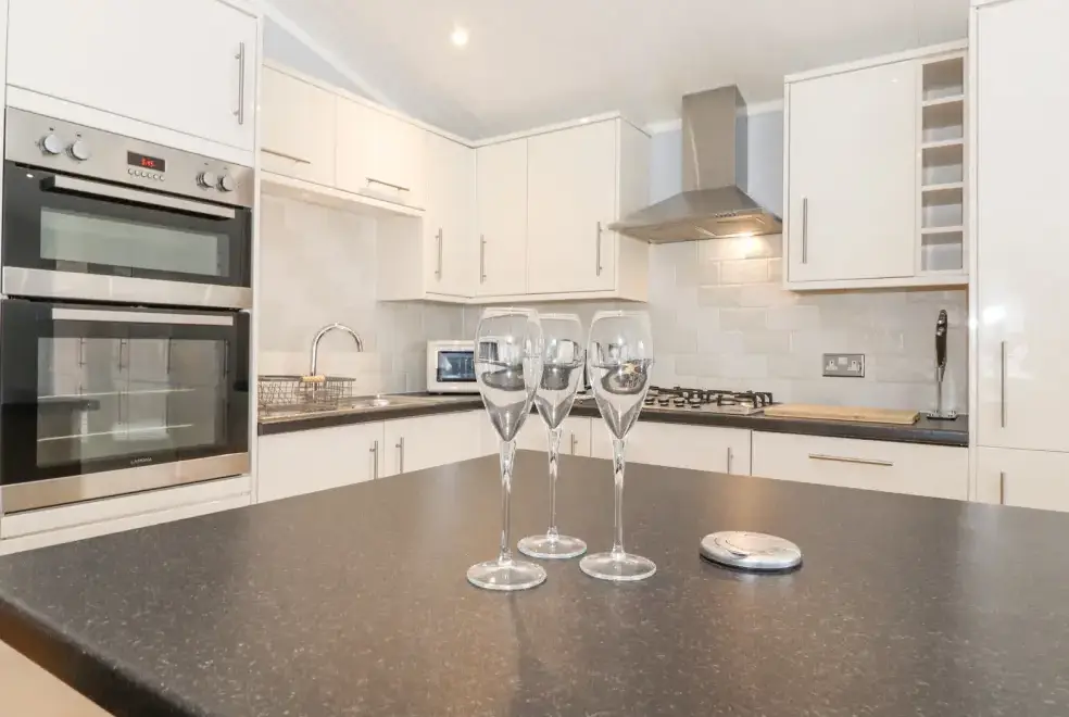 Kitchen/diner at Lakes Lodge