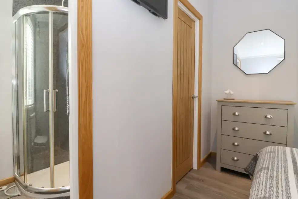 Shower room at Lakes Lodge