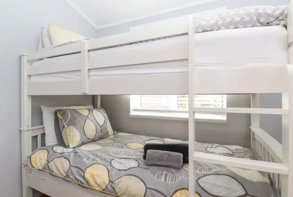 Bedroom at Lakes Lodge