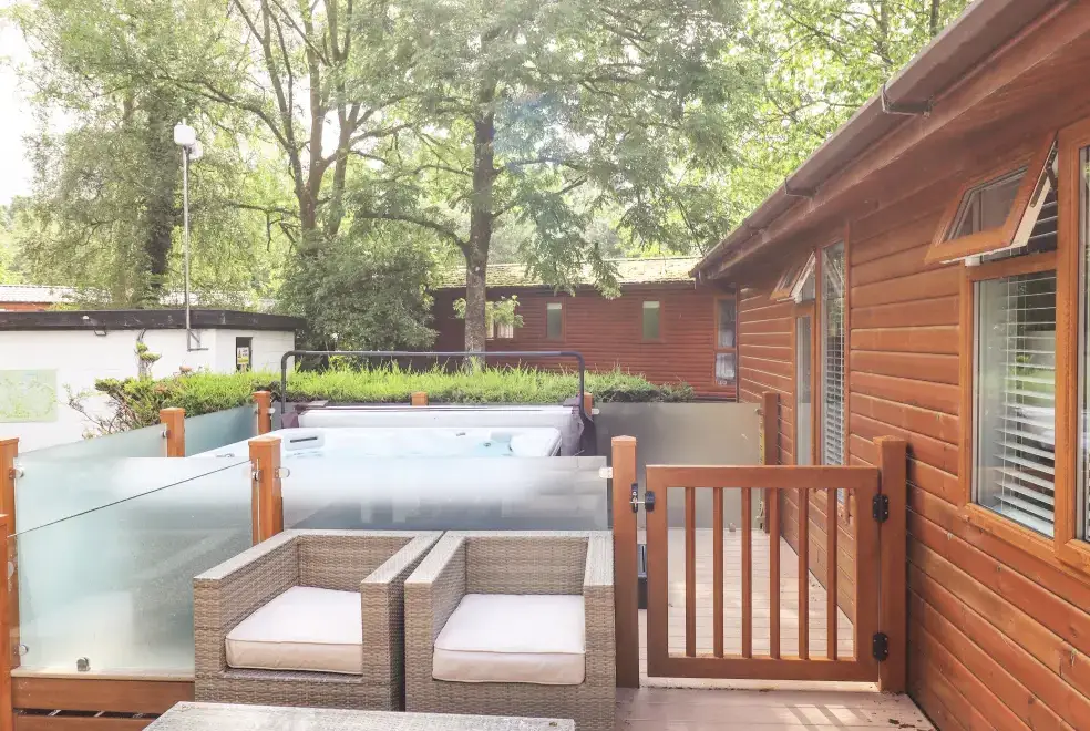 Decked area at Lakes Lodge