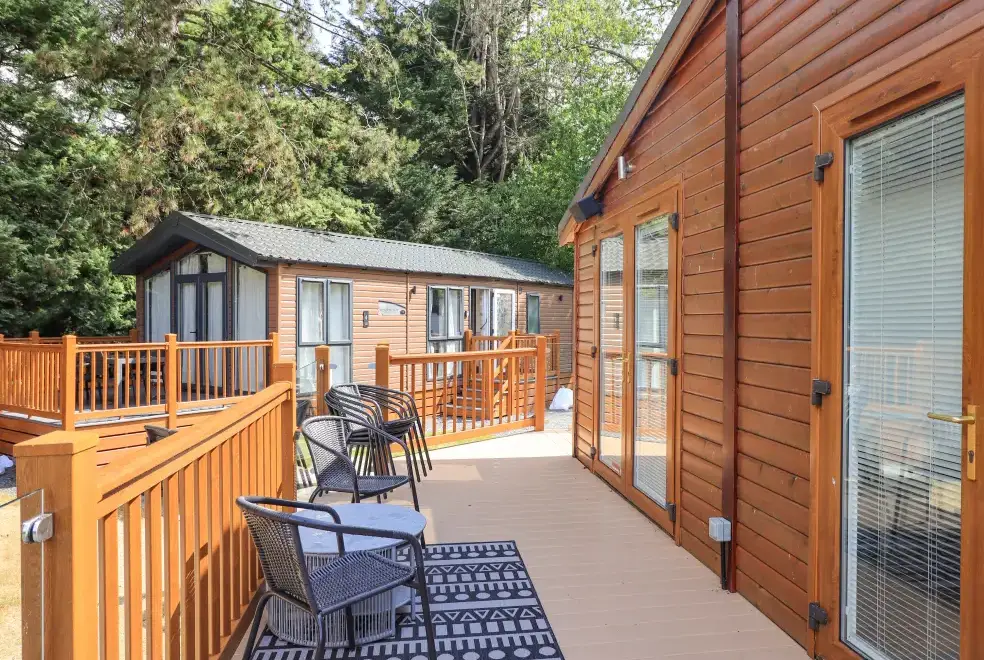 Decked area at Lakes Lodge