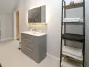 Ensuite bathroom at Langley Barn - thumbnail photo