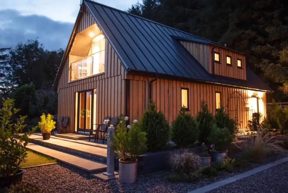 Larchwood Lodge, from the outside